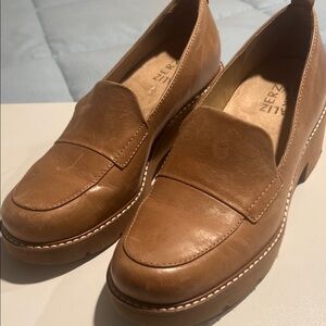 Naturalizer Brown Leather Loafers